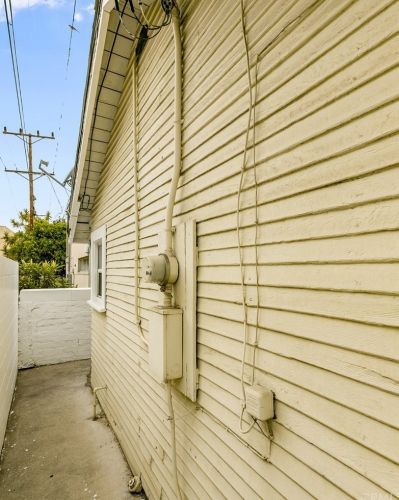 438 Ivy St, Glendale CA  91204-1272 exterior