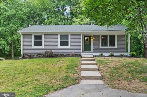 3820 Queen Anne Bridge Rd, Davidsonville, MD 21035-2403
