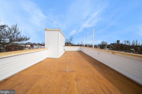 2543 11 St, Philadelphia PA  19133-1413 exterior