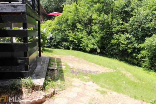 3795 Admiral Dr, Atlanta GA  30341-2223 exterior