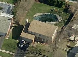 2213 Mayport Dr, Toledo OH  43611-1642 exterior