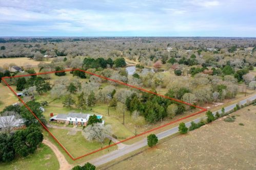4179 Stokes Rd, Bellvue, TX 77418-4176