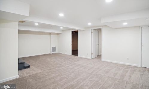 10106 Portland Pl, Silver Spring MD 20901-2117 exterior