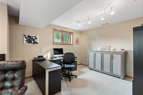 3393 Chandler Rd, Saint Paul MN  55126-3913 exterior