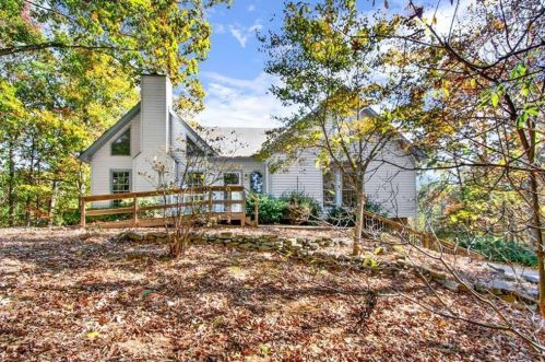 3480 Mills Ridge Dr, Holly Springs, GA 30114-9513
