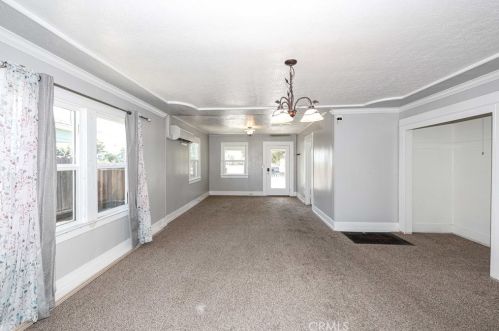 305 Palm St, Turlock CA  95380-4910 exterior