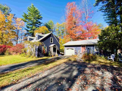 8 Whitney Ave, Unity, NH 03773-1440