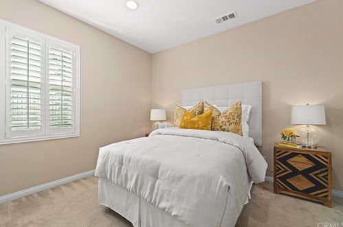 34 Latitude, Irvine CA  92618-8821 exterior