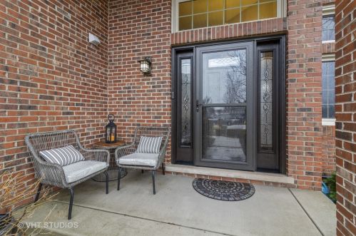 17824 Woburn Rd, Tinley Park, IL 60487-8478