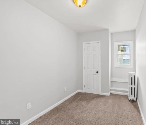 1004 Langham Ave, Camden NJ 08103-2817 exterior