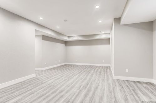 7034 Buchanan Ct, Aurora CO  80016 exterior