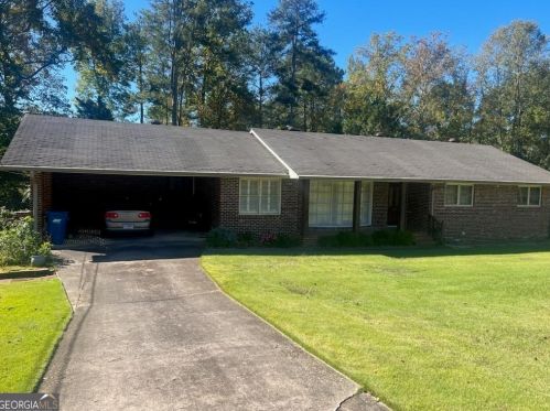 303 Charles Ave, Thomaston, GA 30286-4033