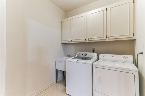 3481 Greystone Cir, Atlanta GA  30341-5854 exterior