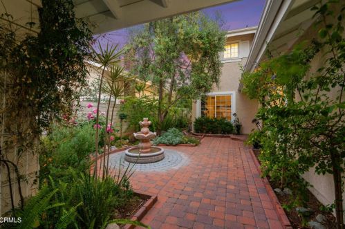 32 Rainbow Lk, Irvine, CA 92614-5416