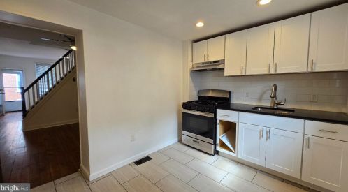 822 Livingston St, Philadelphia, PA 19125-3517