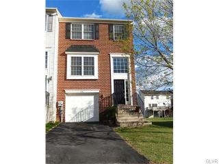 341 Oak St, Bethlehem, PA 18017-7068