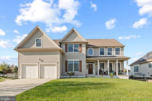12 Gardengate Ct, Columbus, NJ 08022-1971