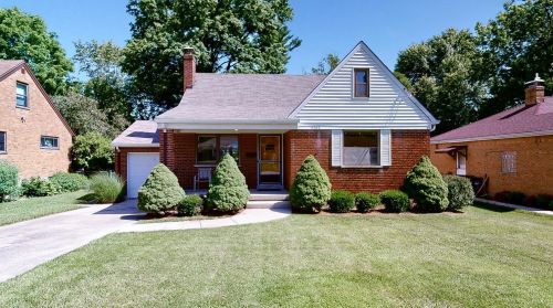 3306 Dolomar Dr, Cincinnati, OH 45239-4114