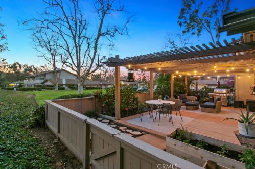 6594 Paseo El Greco, Anaheim, CA 92807-5012