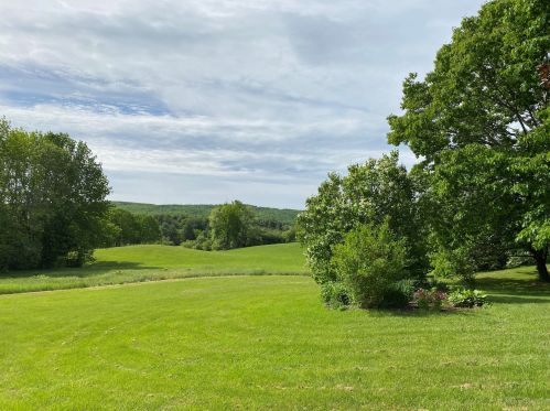 43 Andrews Rd, Wales, ME 04280-3228