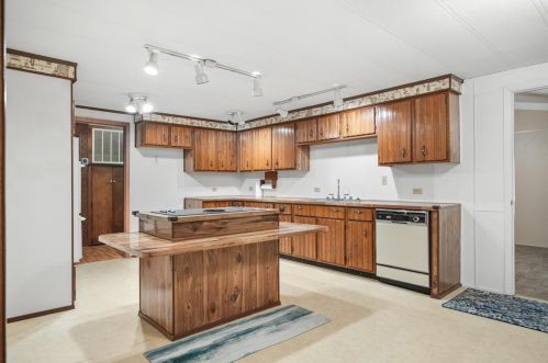 5116 Avispa Way, Austin TX  78738-7602 exterior