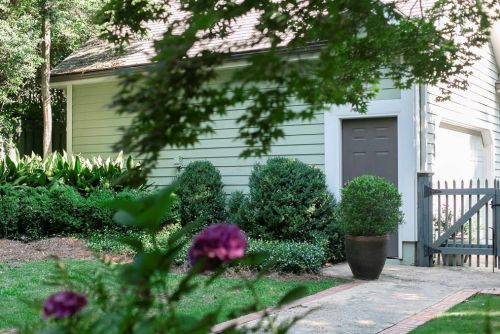 82 Huntington Rd, Atlanta GA  30309-1546 exterior