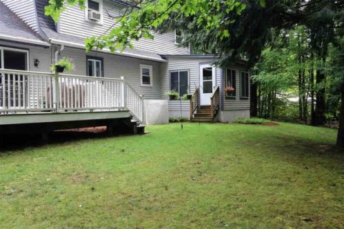 42 Buttonwood Dr, Auburn, NH 03032-3431