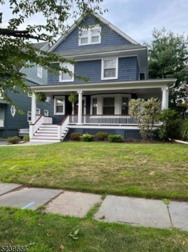 219 Walnut St, Montclair, NJ 07042-2925