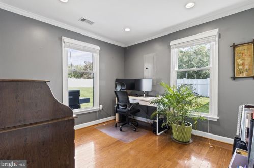 901 Balboa Dr, Silver Spring MD 20905-7422 exterior