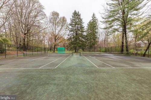 9111 Sligo Crk Pkwy, Silver Spring MD 20901-3361 exterior