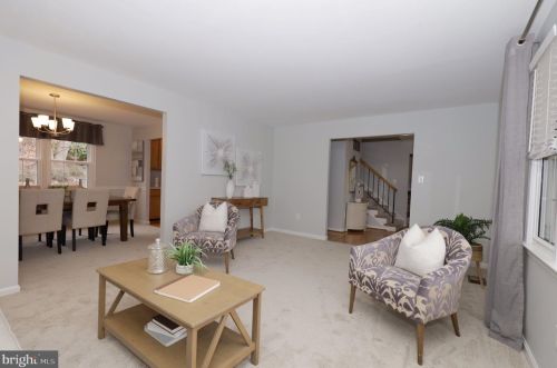 7099 Game Lord Dr, Springfield VA  22153-1312 exterior