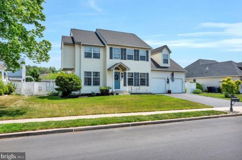 140 Billows Dr, Mount Royal, NJ 08061-1056