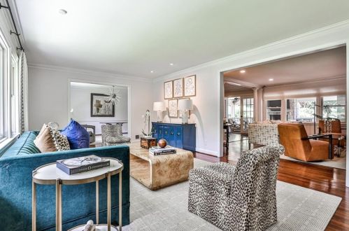 4735 Kitty Hawk Dr, Atlanta GA  30342-2506 exterior