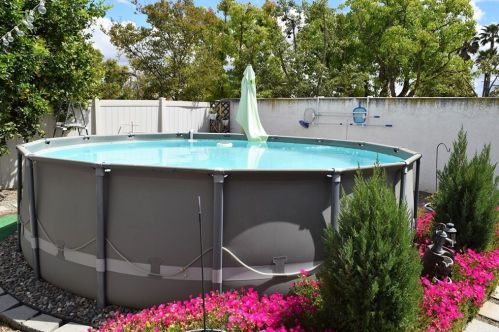 193 Cape Elizabeth Way, Riverside CA  92506-6178 exterior