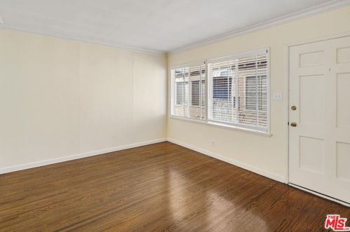 2420 34th St, Santa Monica, CA 90405-2141