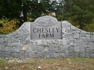 18 Shakespeare Rd, Rochester, NH 03839-5433