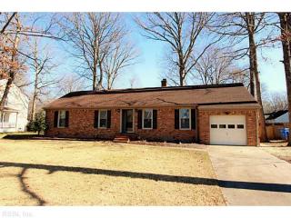 605 Gladesdale Dr, Chesapeake, VA 23322-9113