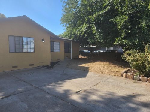 10428 Dolecetto Dr, Rancho Cordova, CA 95670-3602