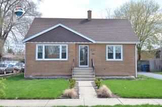 14639 Springfield Ave, Crestwood, IL 60445-2832