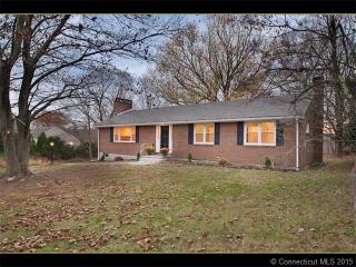 51 End Ave, Durham, CT 06422-2901