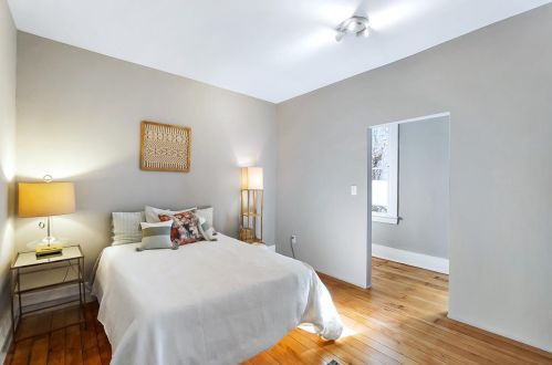 2612 Hemlock St, Cincinnati OH  45206-1608 exterior