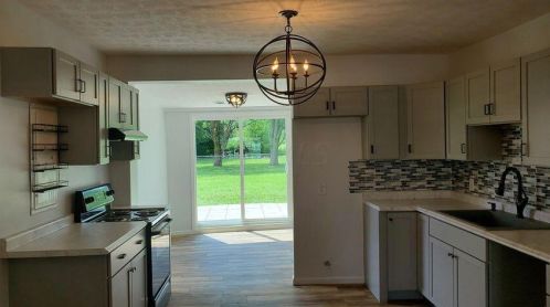 3741 Ballentine Pike, Springfield OH  45502-8670 exterior