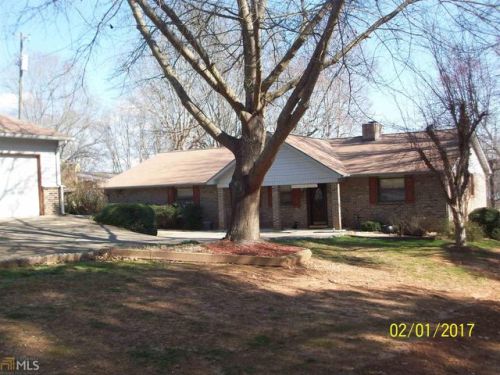 118 Hickory Pt, Buckhead, GA 30625-2900