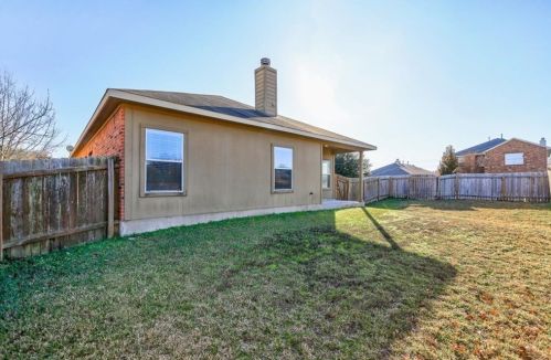11000 Boundless Vly Dr, Austin TX  78754 exterior