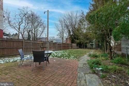 231 Orange St, Lancaster PA  17602-2914 exterior