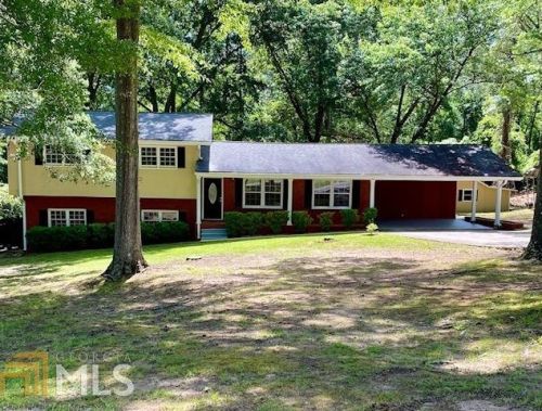 160 Highlane Dr, Stockbridge, GA 30281-2419