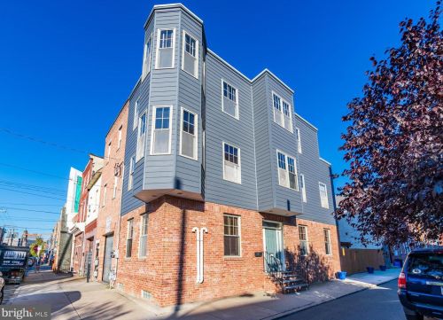 1143 20 St, Philadelphia PA 19146-2946 exterior