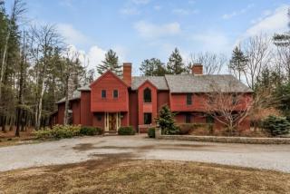 22 Autumn River Ln, Ogunquit, ME 03907-3139