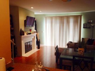 287 Hunterdon Ct, Schaumburg IL  60194-4924 exterior