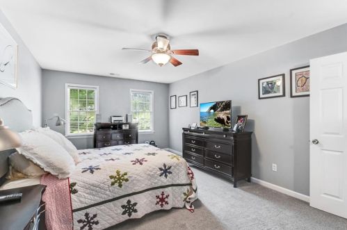 2976 Four Oaks Dr, Atlanta GA  30360-1752 exterior